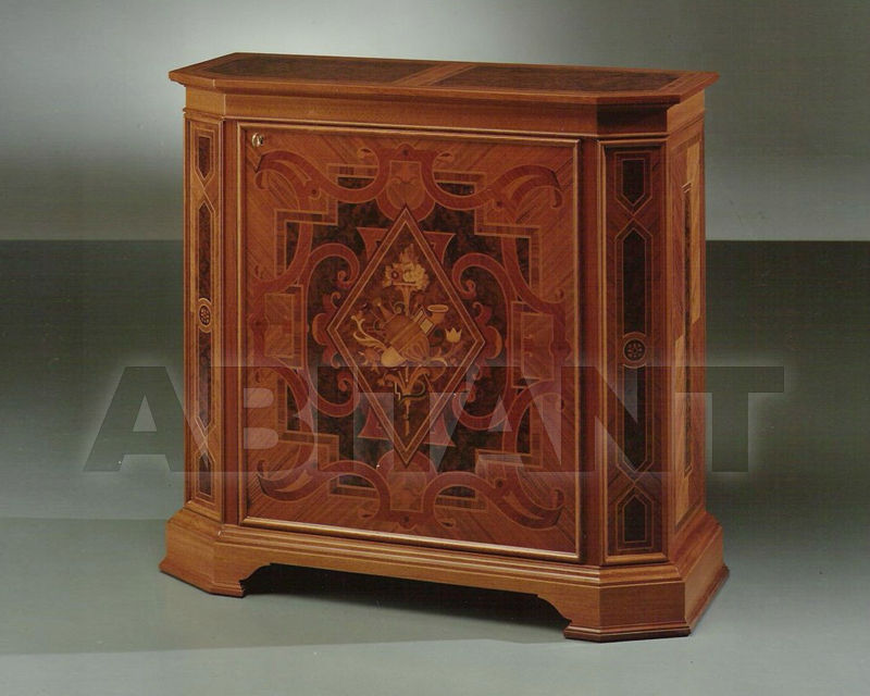 Comode AG/18 price on request Buy Comode AMPELIO GORLA Collezione Classica AG/18